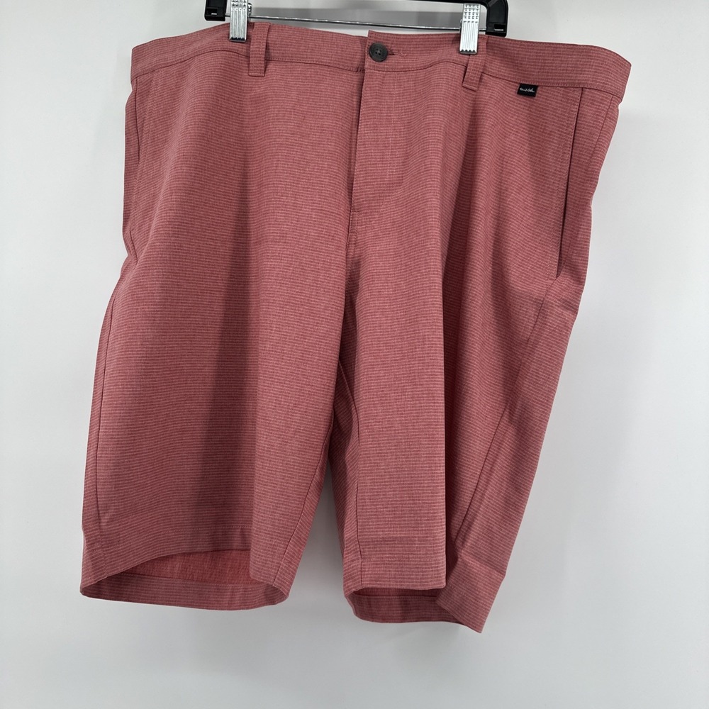 Travis Mathew Men's Sand Harbor Stretch Golf Casual Shorts Red Garnet 10" 40 NWT